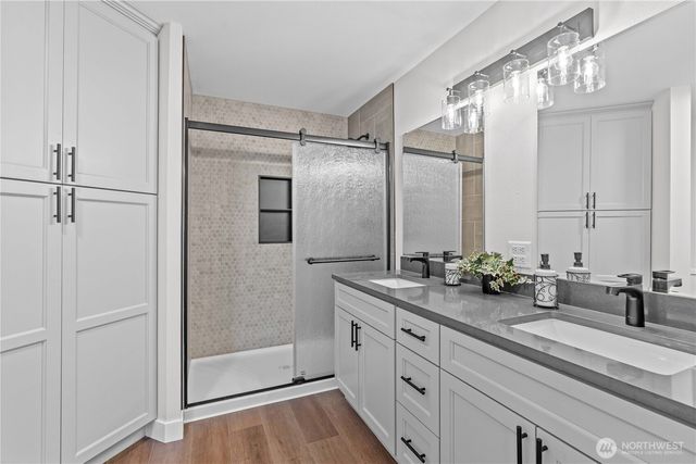 907 Orting Kapowsin Highway E, Orting, WA 98360