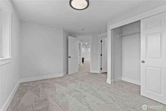 907 Orting Kapowsin Highway E, Orting, WA 98360