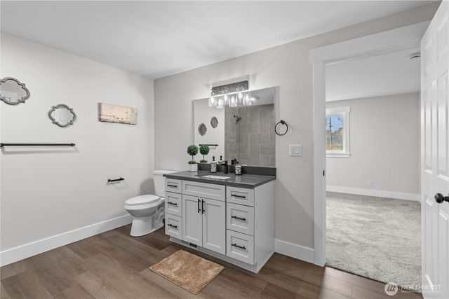 907 Orting Kapowsin Highway E, Orting, WA 98360