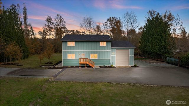 907 Orting Kapowsin Highway E, Orting, WA 98360