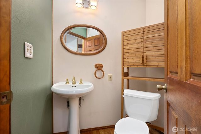 1505 N Lk Stickney Drive, Lynnwood, WA 98087