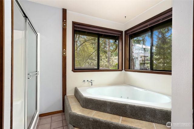 1505 N Lk Stickney Drive, Lynnwood, WA 98087