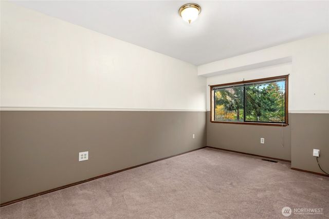 1505 N Lk Stickney Drive, Lynnwood, WA 98087