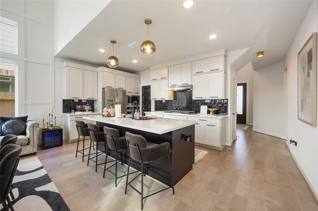 1210 Timber Brook Drive, Missouri City, TX 77459