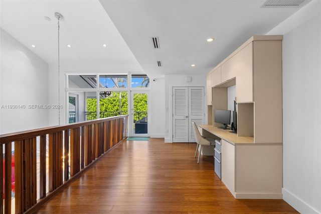 1251 Kane Concourse, Bay Harbor Islands, FL 33154