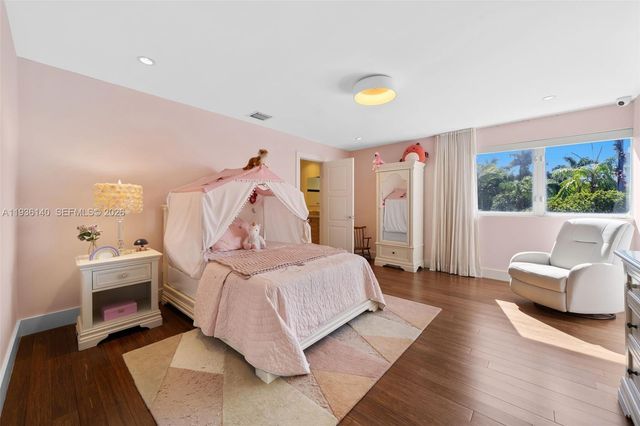 1251 Kane Concourse, Bay Harbor Islands, FL 33154