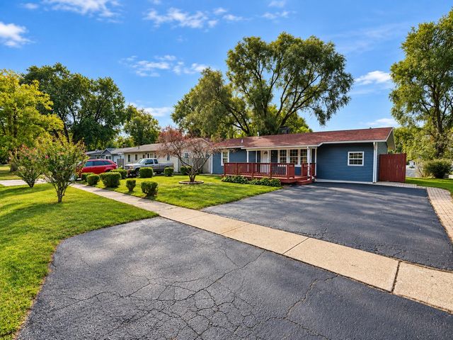 2933 W 38th Place, Hobart, IN 46342