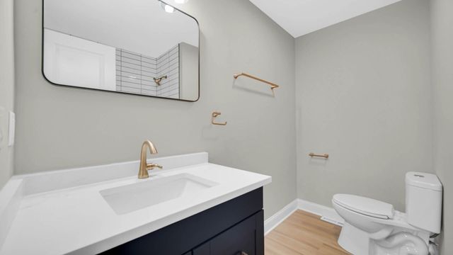 2933 W 38th Place, Hobart, IN 46342