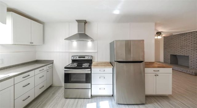 4045 Compton Circle, Powder Springs, GA 30127