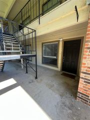 1705 Crossing PL 132C, Austin, TX 78741