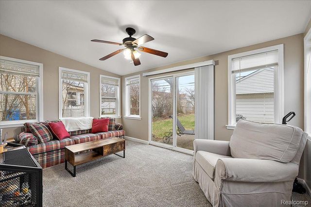 26097 Brettonwoods Street, Madison Heights, MI 48071