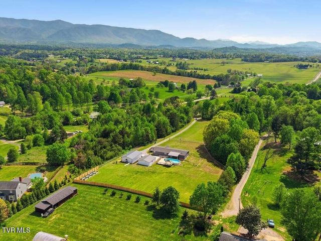 350 107 Cutoff, Afton, TN 37616