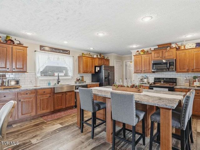 350 107 Cutoff, Afton, TN 37616
