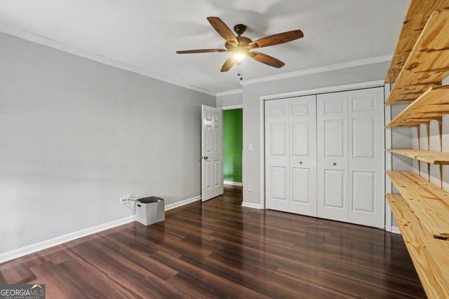1006 Creatwood Circle SE, Smyrna, GA 30080