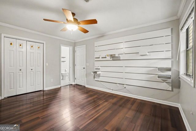 1006 Creatwood Circle SE, Smyrna, GA 30080