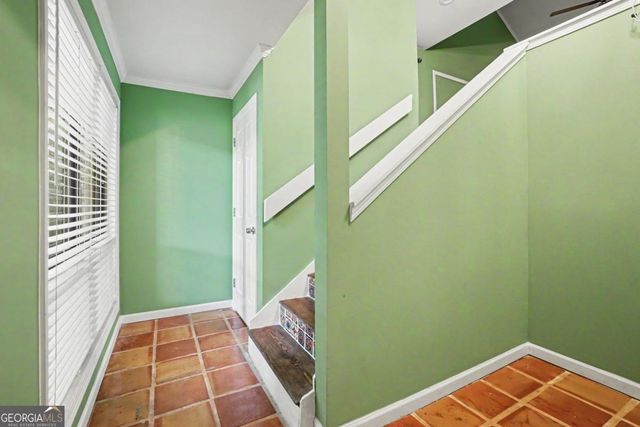 1006 Creatwood Circle SE, Smyrna, GA 30080