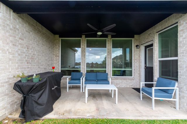 62 Carmel Drive, Manvel, TX 77578