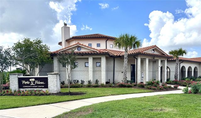 62 Carmel Drive, Manvel, TX 77578