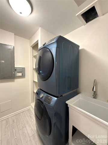 7318 Connan Lane, Charlotte, NC 28226