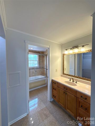 7318 Connan Lane, Charlotte, NC 28226