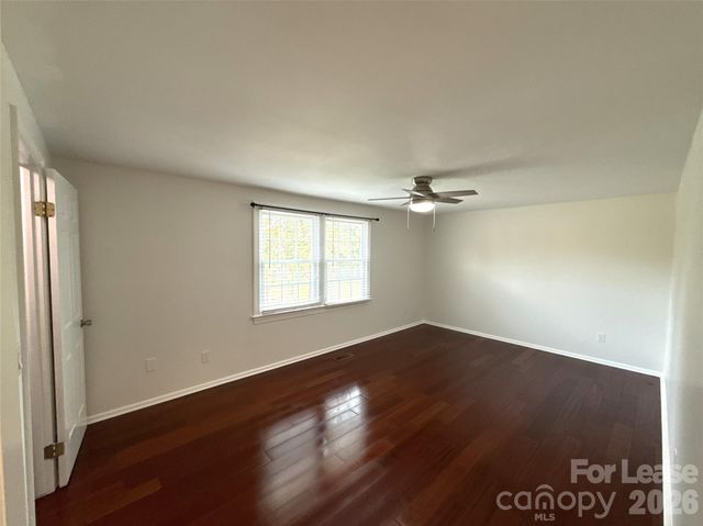 7318 Connan Lane, Charlotte, NC 28226