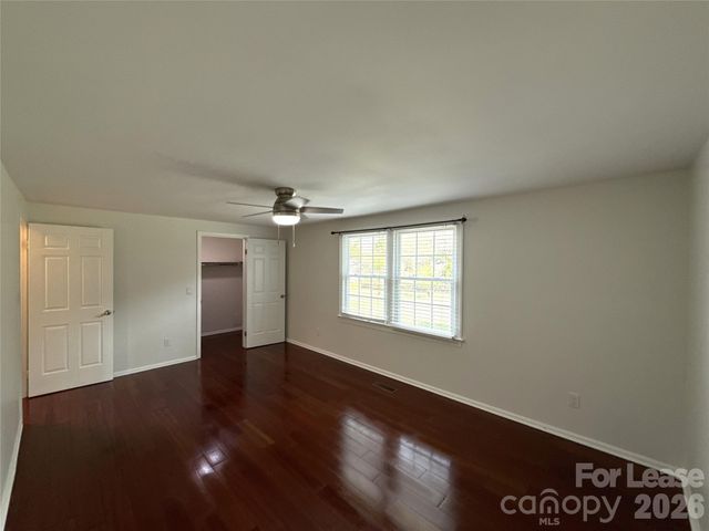 7318 Connan Lane, Charlotte, NC 28226