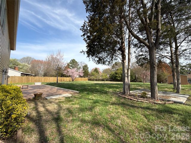 7318 Connan Lane, Charlotte, NC 28226