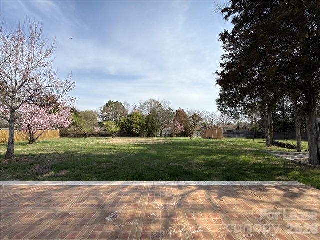 7318 Connan Lane, Charlotte, NC 28226