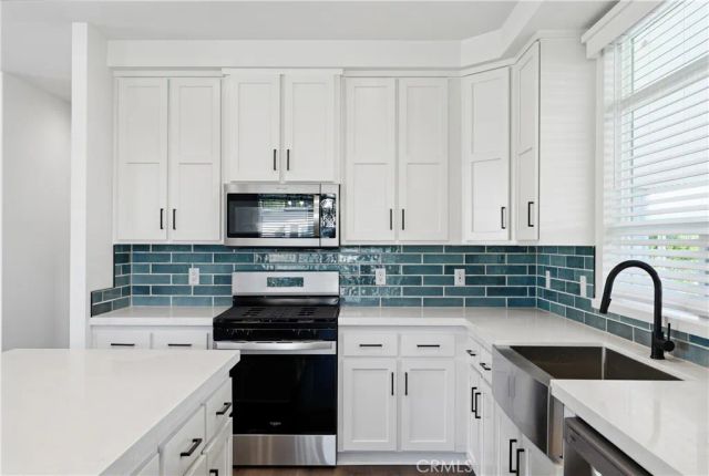 1150 Ventura 77, Camarillo, CA 93010