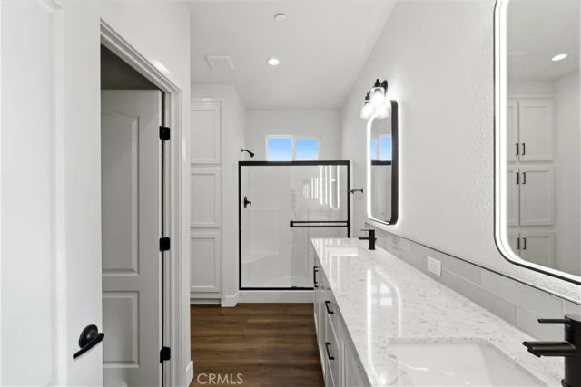 1150 Ventura 77, Camarillo, CA 93010