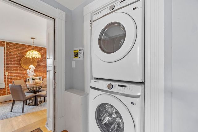 67 West Merrimack St Apt 2, Manchester, NH 03101