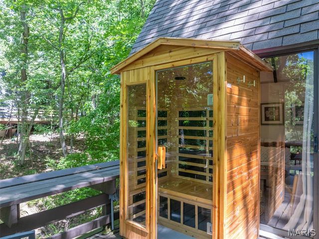 949 Audubon Oaks Drive, Innsbrook, MO 63390