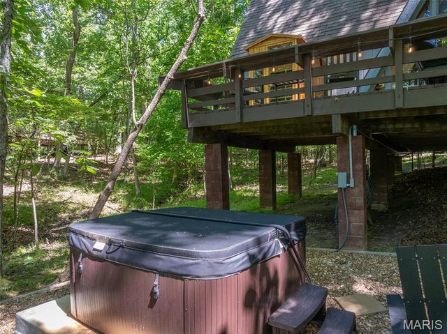 949 Audubon Oaks Drive, Innsbrook, MO 63390