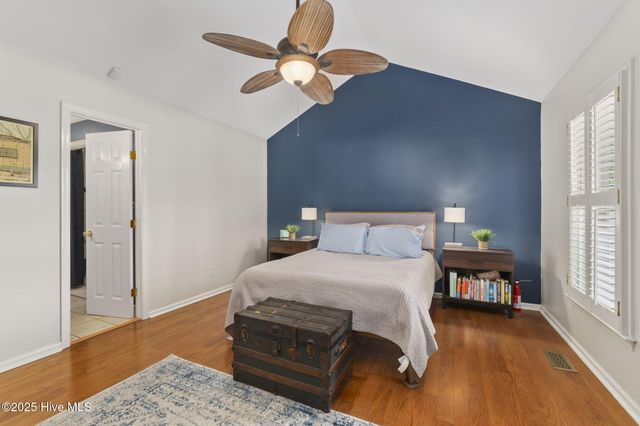 817 Lord Granville Drive, Morehead City, NC 28557
