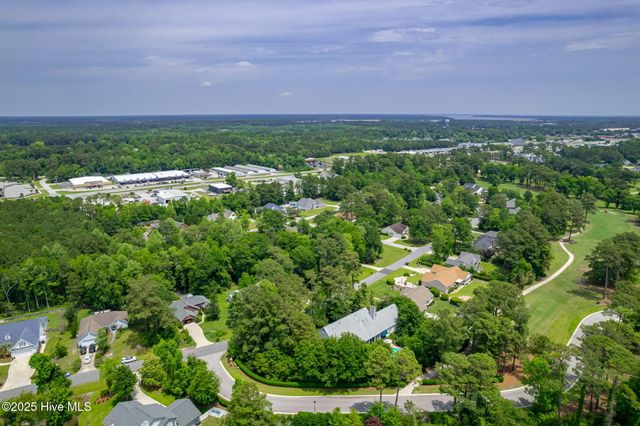 817 Lord Granville Drive, Morehead City, NC 28557