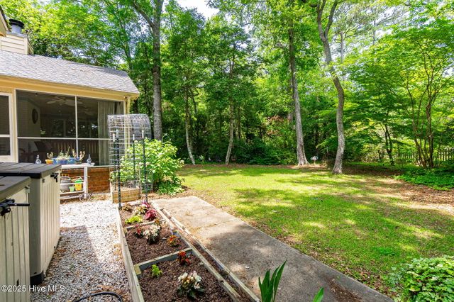 817 Lord Granville Drive, Morehead City, NC 28557