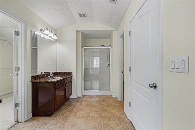 524 Mccain Creek Trail, Stockbridge, GA 30281