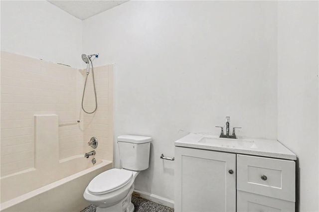 524 Mccain Creek Trail, Stockbridge, GA 30281