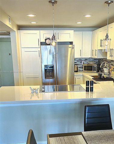 1000 Parkview Drive 1026, Hallandale Beach, FL 33009