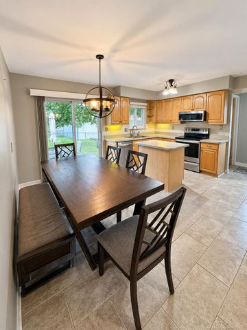 32228 Columbus Drive, Warren, MI 48088
