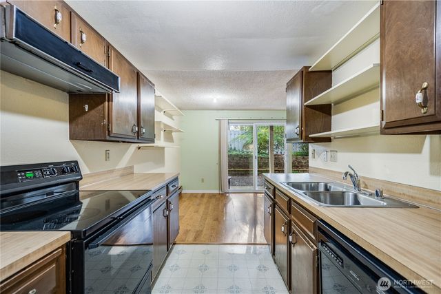 3435 Auburn Way S #5, Auburn, WA 98092