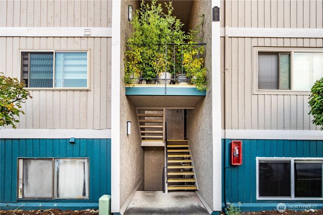 3435 Auburn Way S #5, Auburn, WA 98092