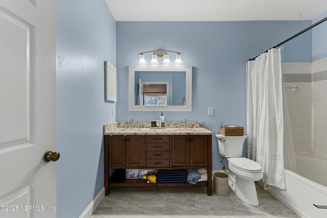 10000 GATE Parkway 613, Jacksonville, FL 32246