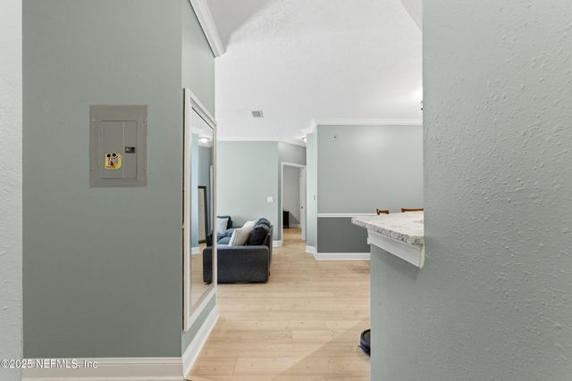 10000 GATE Parkway 613, Jacksonville, FL 32246