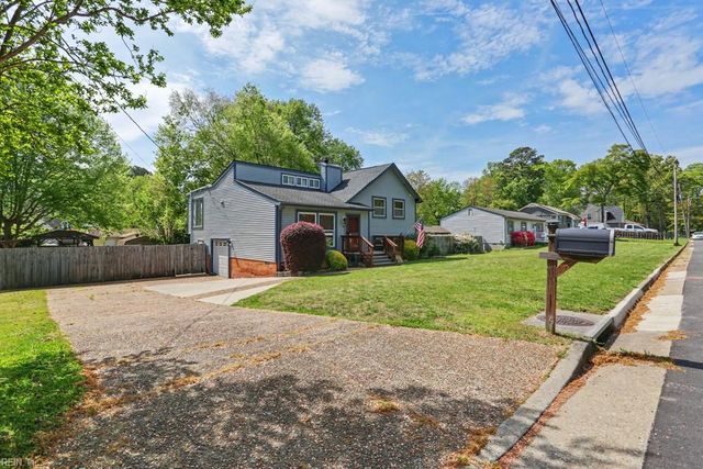 19 Cathy DR, Newport News, VA 23608