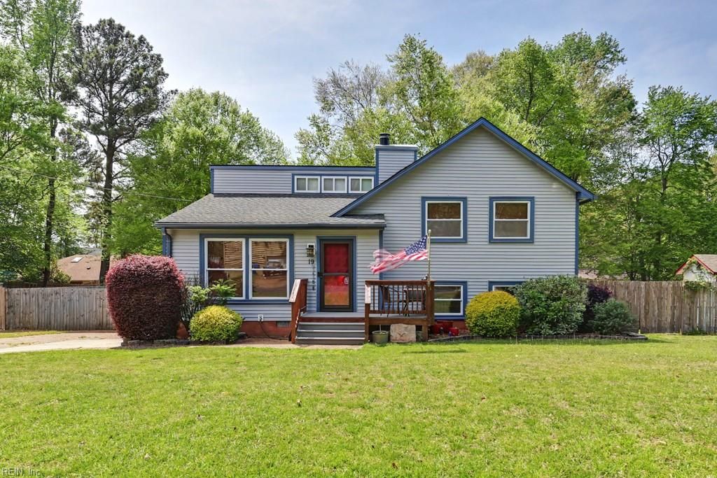 19 Cathy DR, Newport News, VA 23608