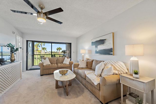 13369 Touchstone Place 203, Palm Beach Gardens, FL 33418