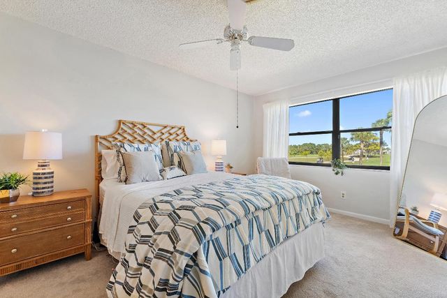 13369 Touchstone Place 203, Palm Beach Gardens, FL 33418