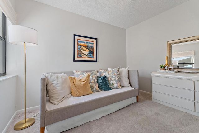 13369 Touchstone Place 203, Palm Beach Gardens, FL 33418