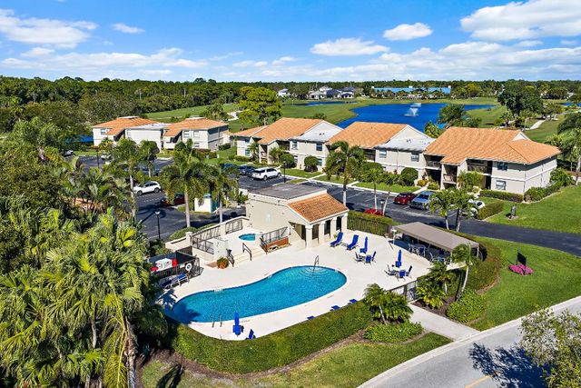 13369 Touchstone Place 203, Palm Beach Gardens, FL 33418